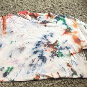 Tie dye tee shirt!!